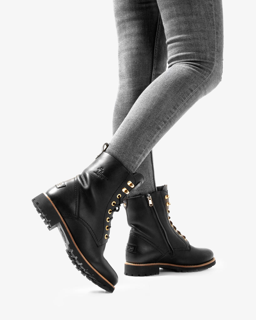 Fara Igloo Trav botas de piel con forro interior de pelo natural. negro