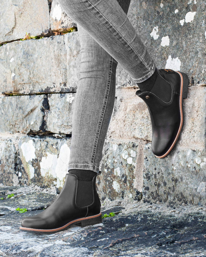 Giordana Igloo Trav botines de piel con forro interior de pelo natural. negro