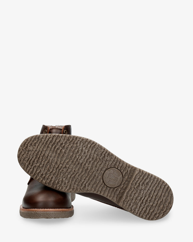 Glasgow Igloo botín de piel con forro interior de pelo natural. marron