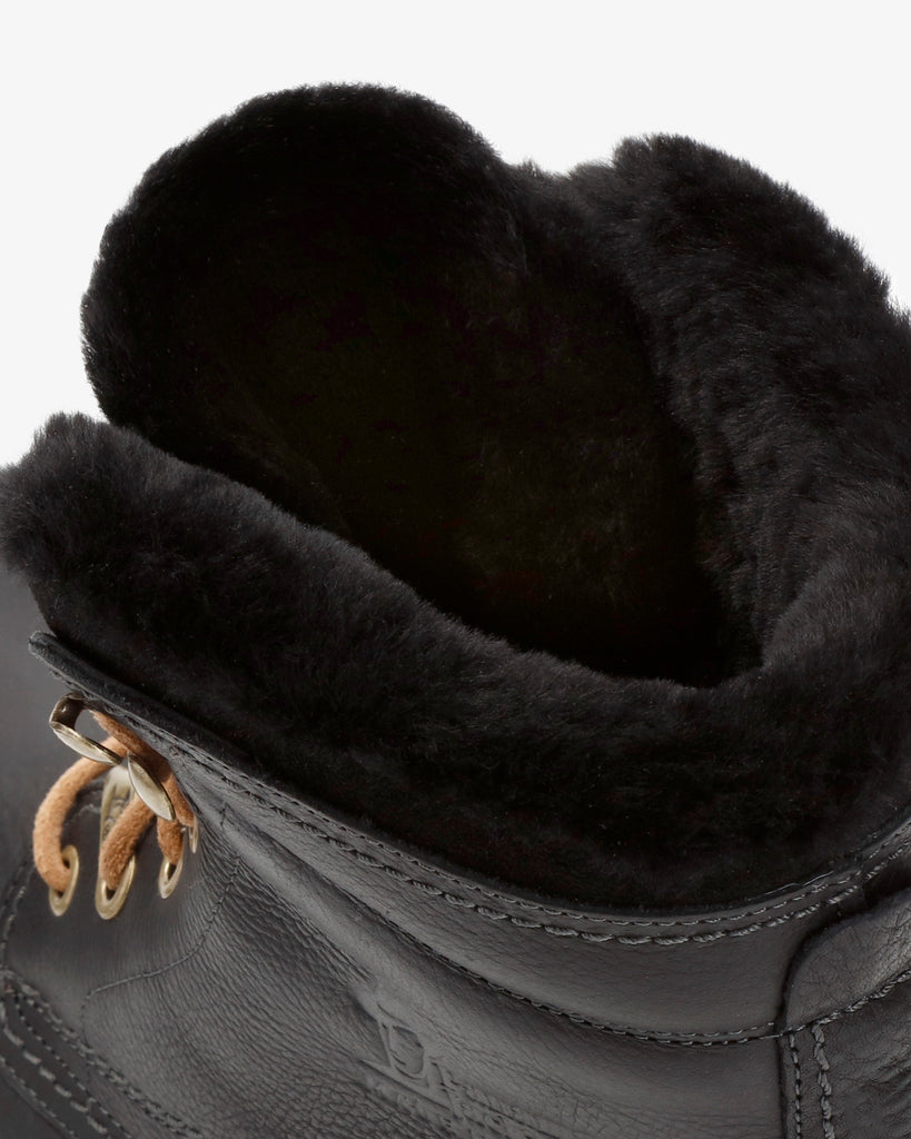 P03 Aviator Igloo botas de piel con forro interior de pelo natural. negro