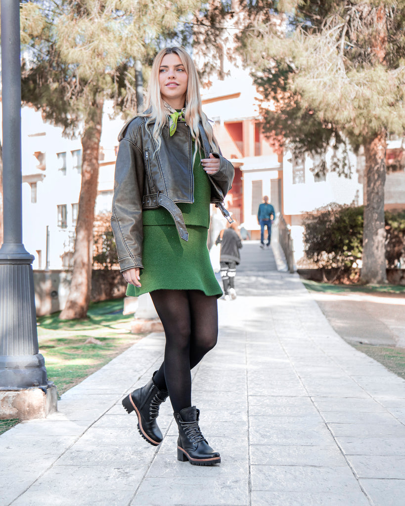 Padma botas de piel con forro interior de pelo. negro