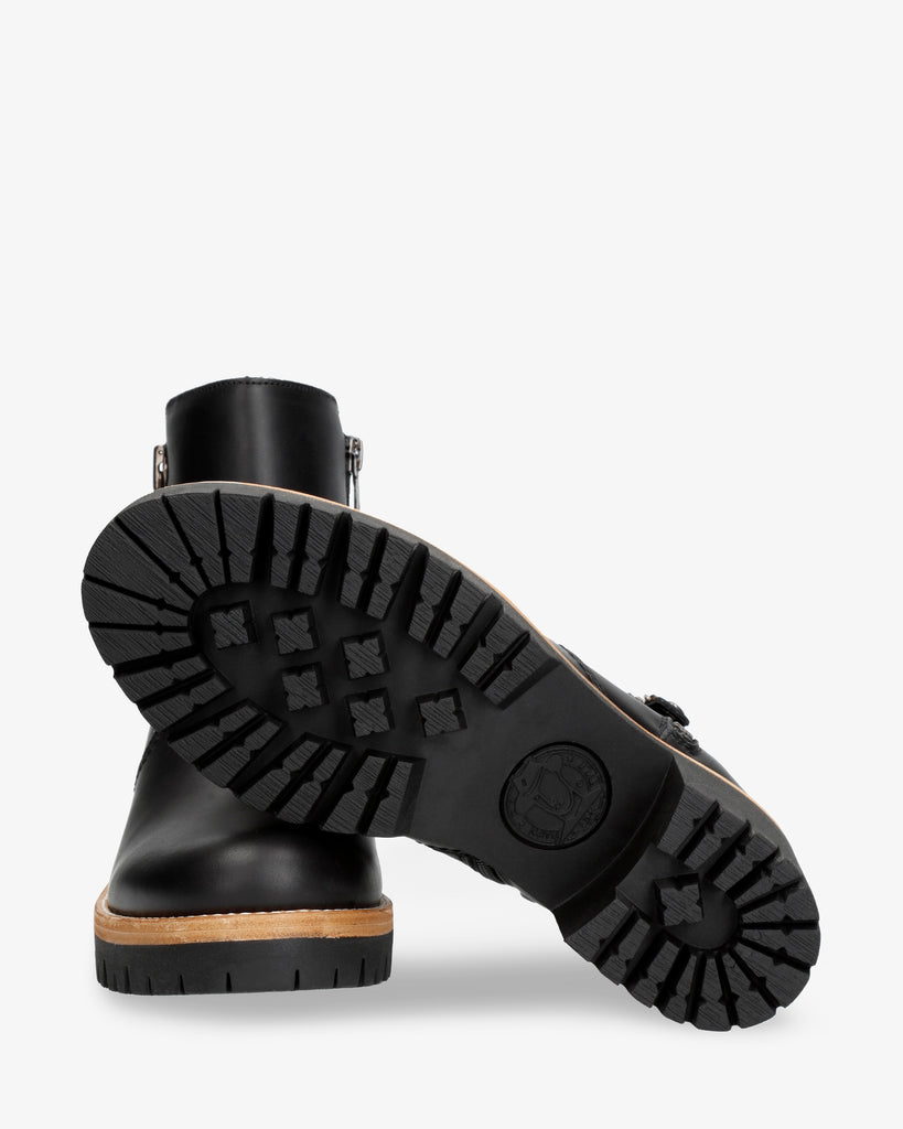 Pauline Igloo Trav botines de piel con forro interior de pelo natural. negro