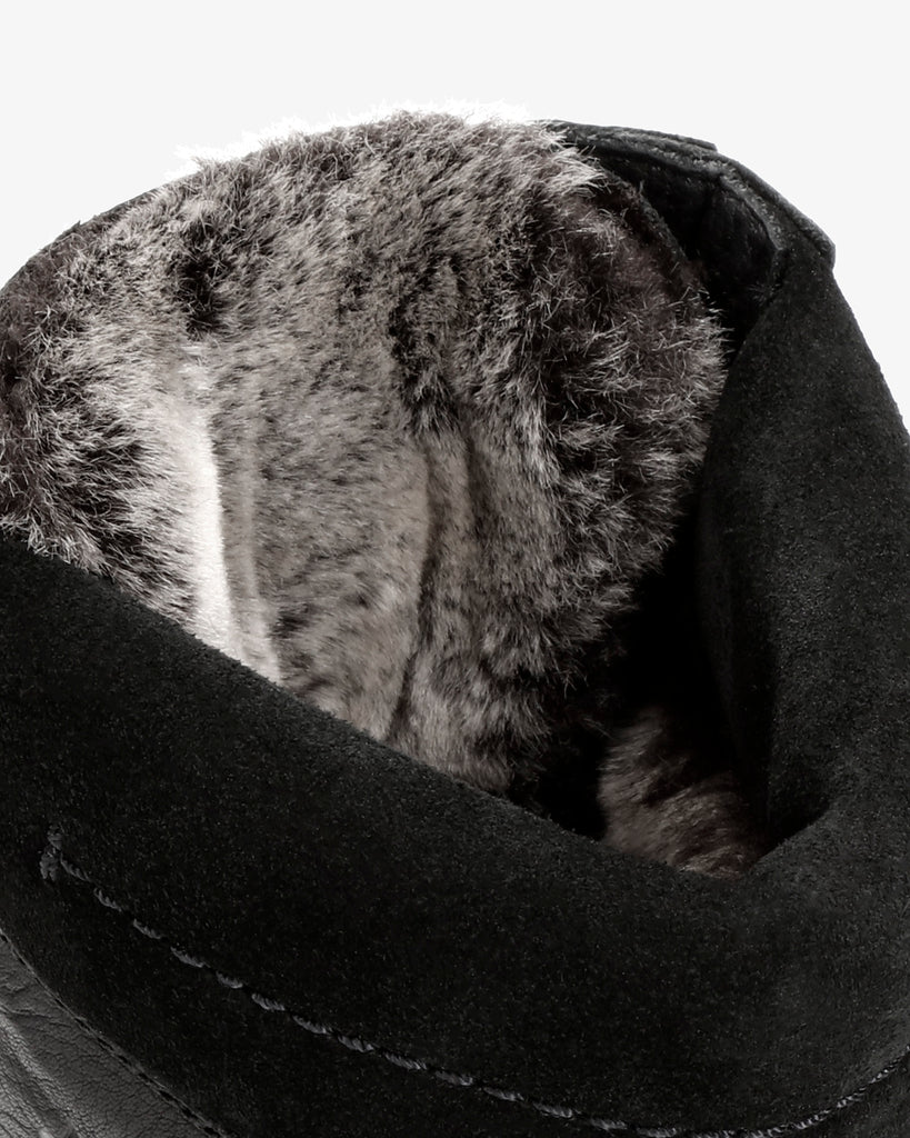 Phoebe botas de piel con forro interior de pelo. negro