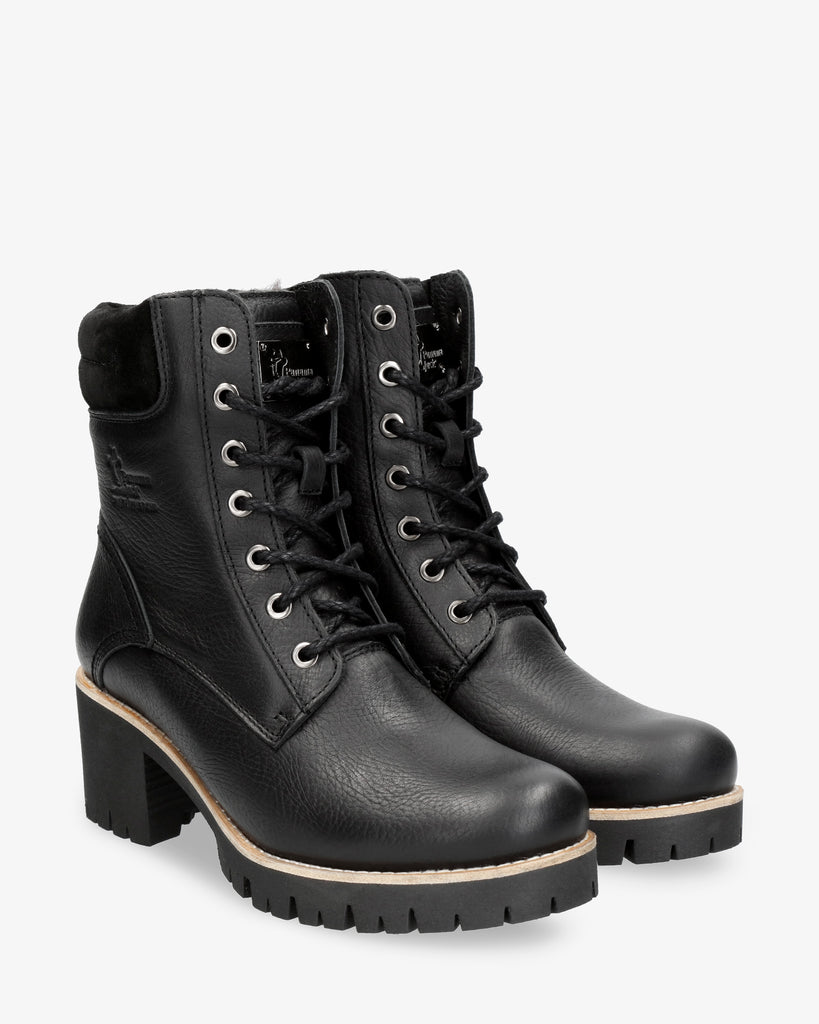 Phoebe botas de piel con forro interior de pelo. negro