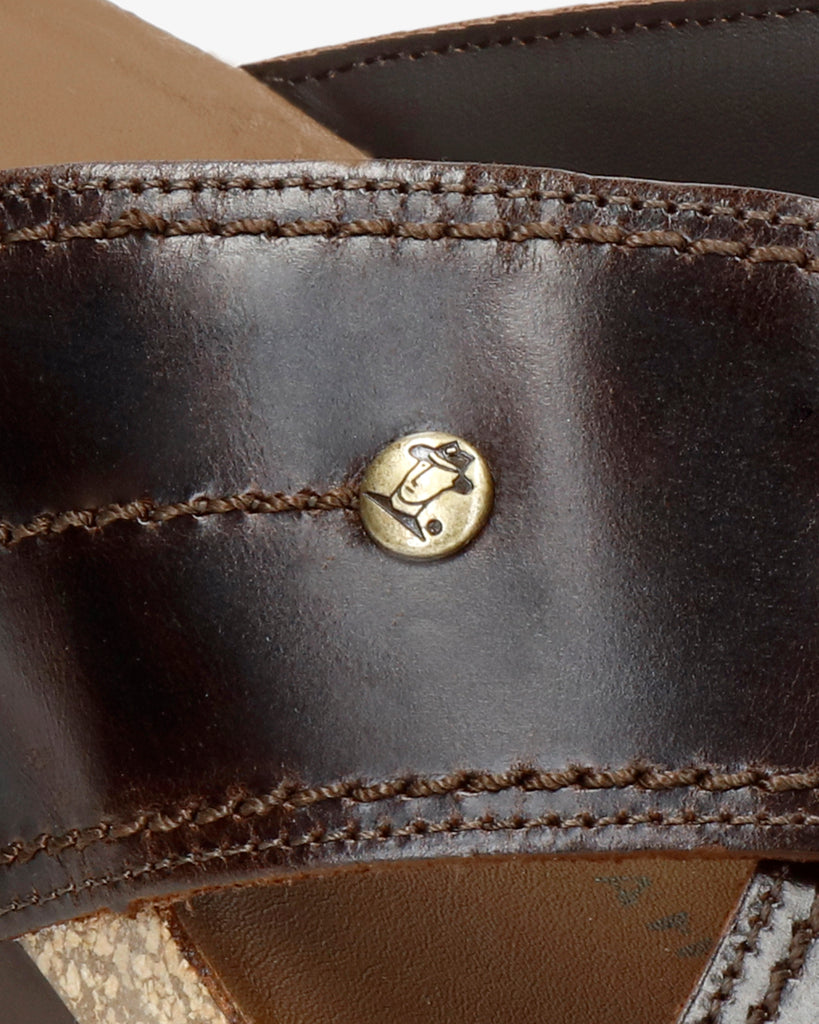 Salman sandalias de piel con forro interior de piel. marron