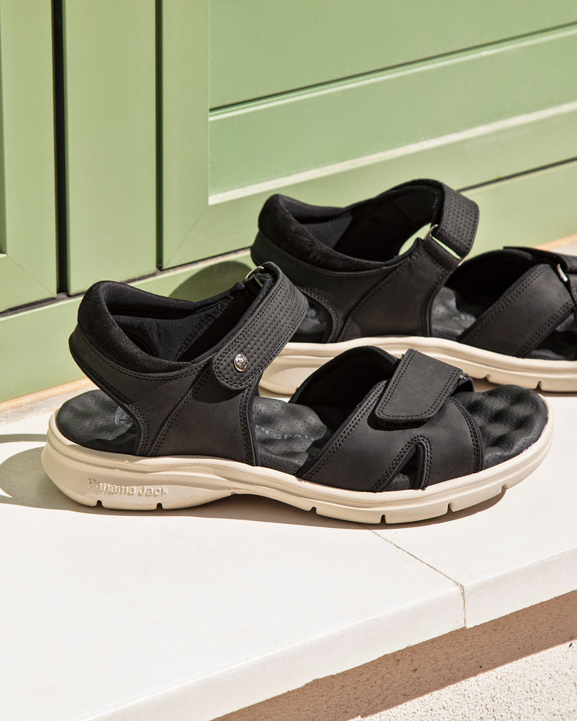 Sanders sandalias de piel con forro interior de lycra. negro