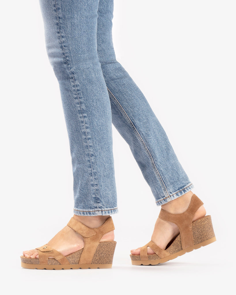 Vila sandalias de piel con forro interior de piel. cuero